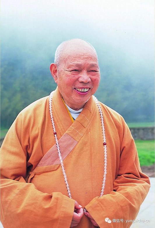 云居山-悲心无尽 行愿弥坚——一诚长老珍贵舍利撷影