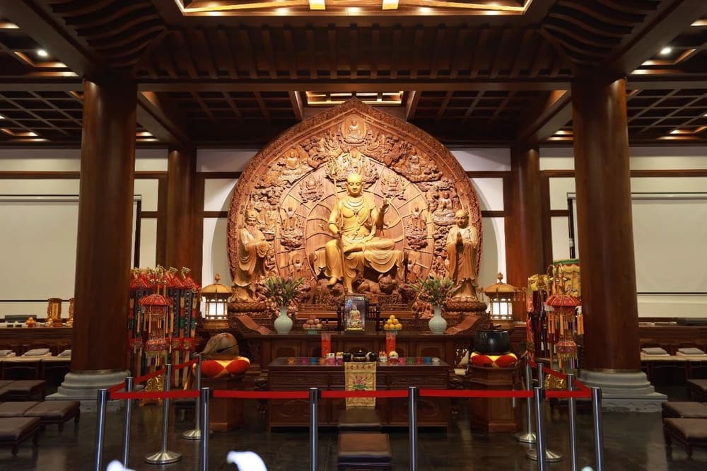 绝大多数人最重的念头,就是淫欲的念头
